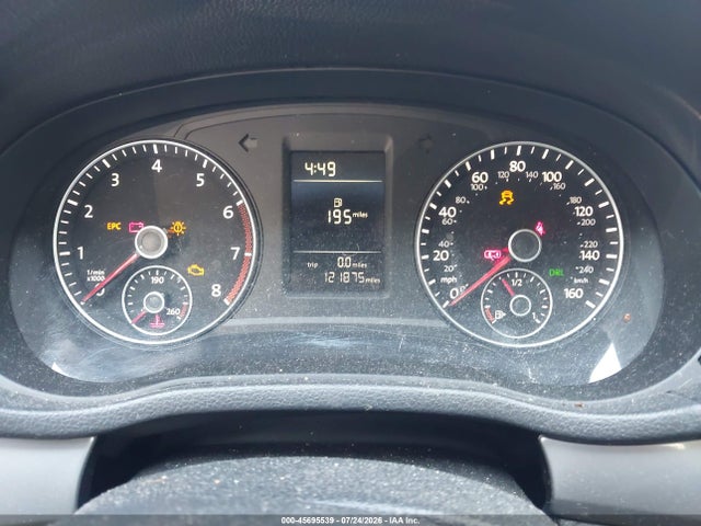 Продажа на аукционе авто 2015 Volkswagen Passat 1.8t S, vin: 1VWAT7A30FC103226, номер лота: 45695539