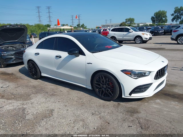 Mercedes-Benz Amg Cla 35 4matic 2022 W1K5J5BBXNN282582 головне зображення