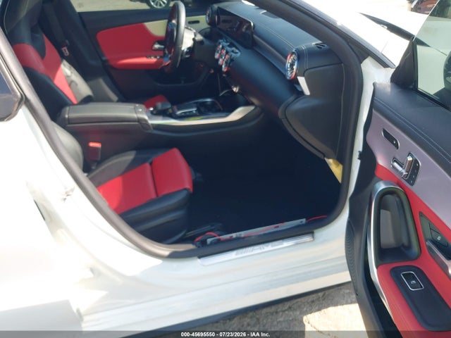 2022 Mercedes-benz Amg Cla 35 4matic მანქანა იყიდება აუქციონზე, vin: W1K5J5BBXNN282582, აუქციონის ნომერი: 45695550