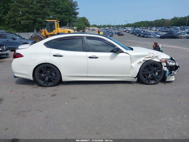 45695577 :رقم المزاد ، JN1BY1AR9HM770399 vin ، 2017 Infiniti Q70 3.7x مزاد بيع