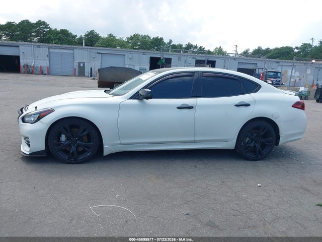 45695577 :رقم المزاد ، JN1BY1AR9HM770399 vin ، 2017 Infiniti Q70 3.7x مزاد بيع