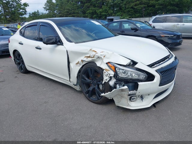 45695577 :رقم المزاد ، JN1BY1AR9HM770399 vin ، 2017 Infiniti Q70 3.7x مزاد بيع
