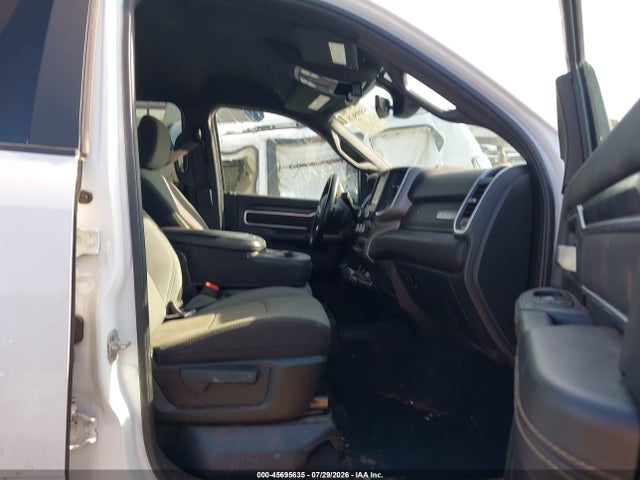 Продажа на аукционе авто 2024 Ram 3500 Big Horn  4x4 8' Box, vin: 3C63RRHL6RG289665, номер лота: 45695635