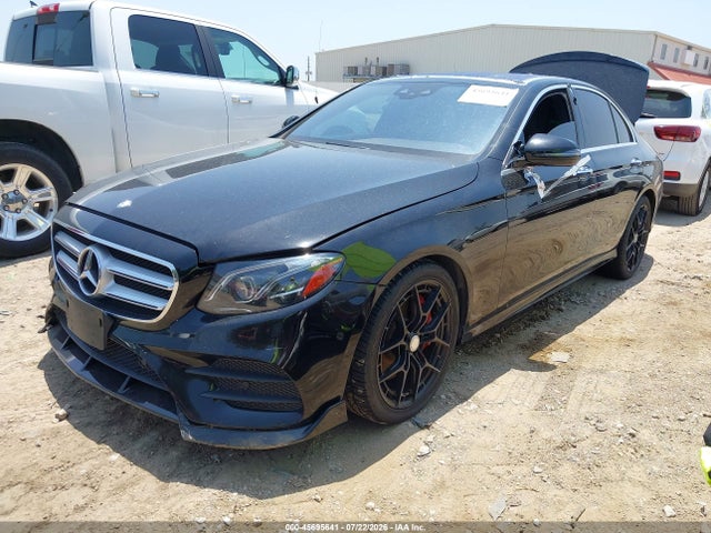 Продажа на аукционе авто 2017 Mercedes-benz E 300, vin: WDDZF4JB9HA157082, номер лота: 45695641
