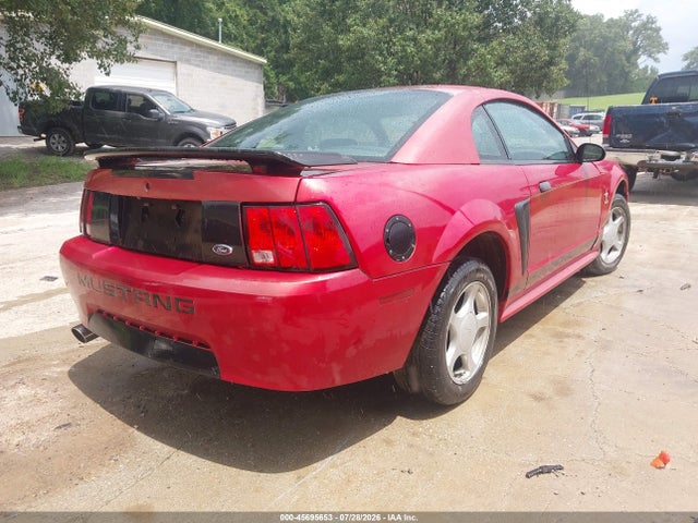 45695653 :رقم المزاد ، 1FAFP40402F161650 vin ، 2002 Ford Mustang Deluxe/premium/standard مزاد بيع