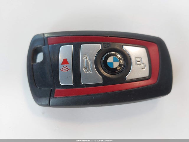 2016 Bmw 328i Xdrive მანქანა იყიდება აუქციონზე, vin: WBA8E3G56GNT75439, აუქციონის ნომერი: 45695662