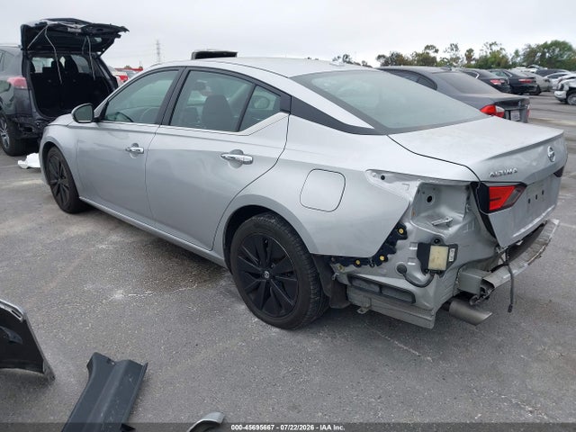 1N4BL4EV2KC174929 Nissan Altima 2.5 Sl