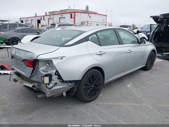 1N4BL4EV2KC174929 Nissan Altima 2.5 Sl