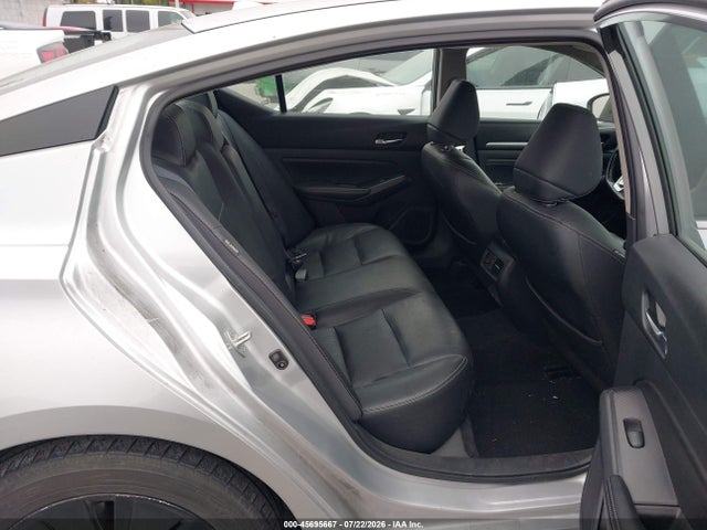 1N4BL4EV2KC174929 Nissan Altima 2.5 Sl