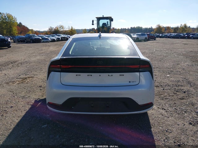 45695672 :رقم المزاد ، JTDADABU5P3003368 vin ، 2023 Toyota Prius Le Awd-e مزاد بيع