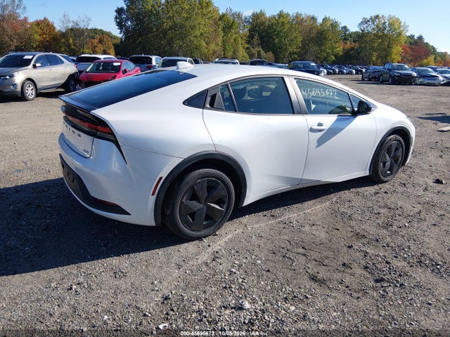 45695672 :رقم المزاد ، JTDADABU5P3003368 vin ، 2023 Toyota Prius Le Awd-e مزاد بيع