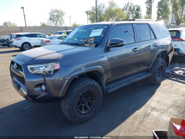 Toyota 4runner Sr5 Premium 2015 JTEBU5JR9F5265594 Image 2