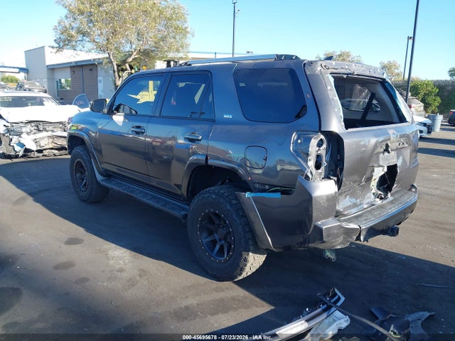 Toyota 4runner Sr5 Premium 2015 JTEBU5JR9F5265594 Image 3