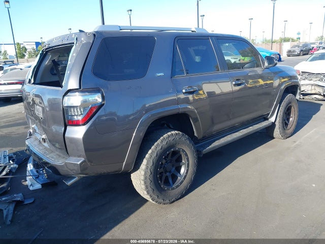 Toyota 4runner Sr5 Premium 2015 JTEBU5JR9F5265594 Image 4