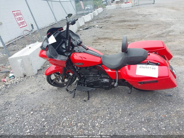 Harley-Davidson FLTRX 2026 1HD1KH71XTB623614 Image 13