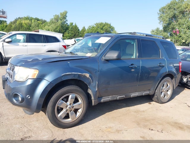 45695746 :رقم المزاد ، 1FMCU0EG5BKA81202 vin ، 2011 Ford Escape Limited مزاد بيع