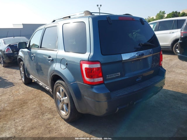 45695746 :رقم المزاد ، 1FMCU0EG5BKA81202 vin ، 2011 Ford Escape Limited مزاد بيع