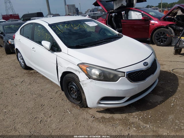 Aukcja sprzedaży 2016 Kia Forte Lx, vin: KNAFK4A63G5552312, numer aukcji: 45695788