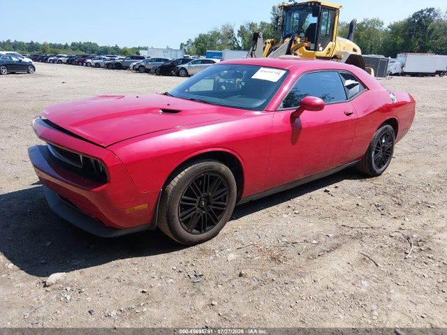 45695791 :رقم المزاد ، 2B3CJ4DG8BH512940 vin ، 2011 Dodge Challenger مزاد بيع