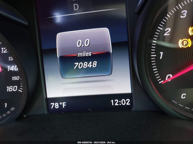 WDC0G4JB3JV046682 Mercedes-Benz GLC 300