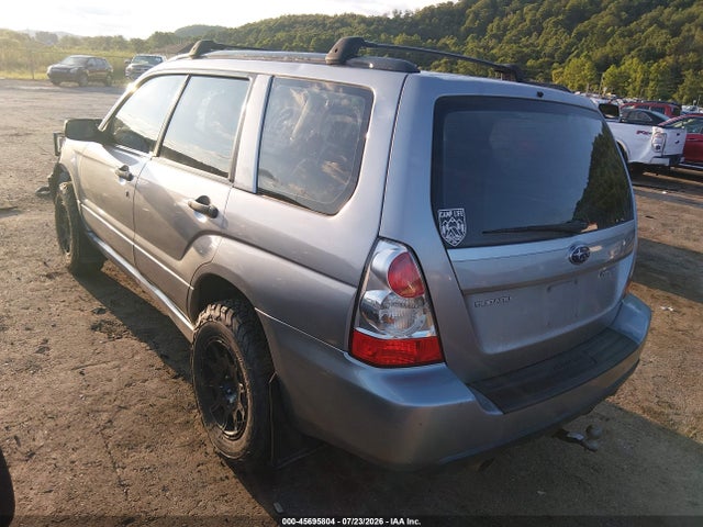 45695804 :رقم المزاد ، JF1SG63688H717112 vin ، 2008 Subaru Forester 2.5x مزاد بيع