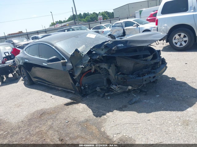 Продаж на аукціоні авто 2016 Tesla Model S 60d/70d/75d/85d/90d, vin: 5YJSA1E21GF149485, номер лоту: 45695816
