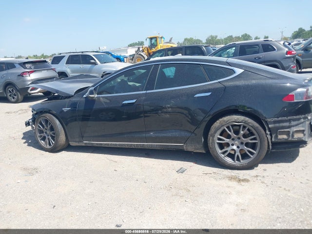 Продаж на аукціоні авто 2016 Tesla Model S 60d/70d/75d/85d/90d, vin: 5YJSA1E21GF149485, номер лоту: 45695816