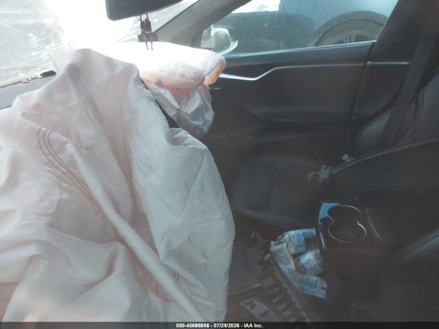 Продаж на аукціоні авто 2016 Tesla Model S 60d/70d/75d/85d/90d, vin: 5YJSA1E21GF149485, номер лоту: 45695816