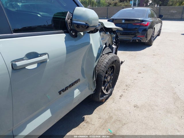 Продаж на аукціоні авто 2026 Toyota Tundra Sr5 Crewmax 5.5' Bed, vin: 5TFLA5DB3TX400780, номер лоту: 45695829