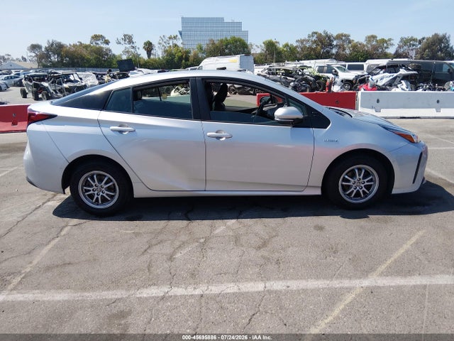 Toyota Prius Le 2019 JTDKARFU3K3092713 Image 13