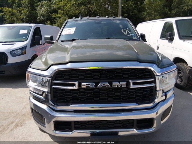 Продажа на аукционе авто 2022 Ram 2500 Tradesman  4x4 6'4 Box, vin: 3C6UR5CJ4NG248674, номер лота: 45695975