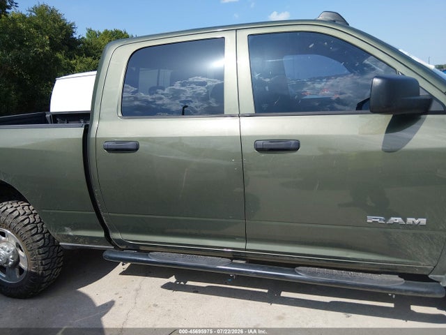 Продажа на аукционе авто 2022 Ram 2500 Tradesman  4x4 6'4 Box, vin: 3C6UR5CJ4NG248674, номер лота: 45695975