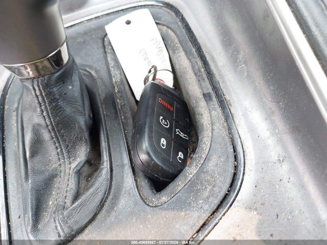 Продажа на аукционе авто 2019 Dodge Challenger Sxt, vin: 2C3CDZAG2KH619977, номер лота: 45695987