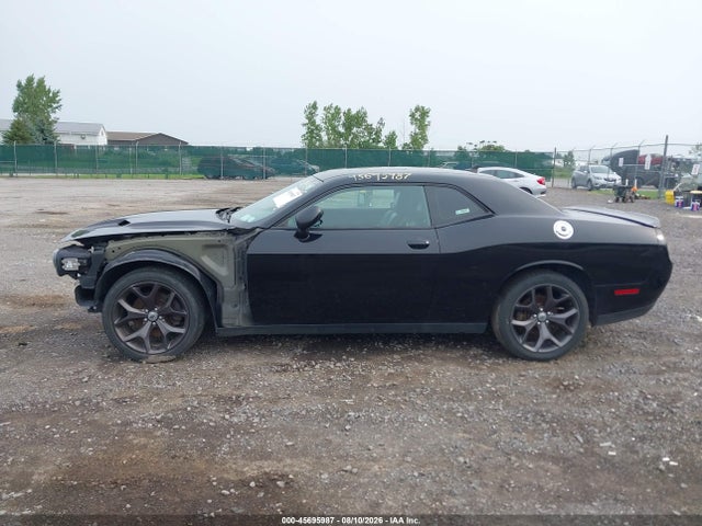 Продажа на аукционе авто 2019 Dodge Challenger Sxt, vin: 2C3CDZAG2KH619977, номер лота: 45695987