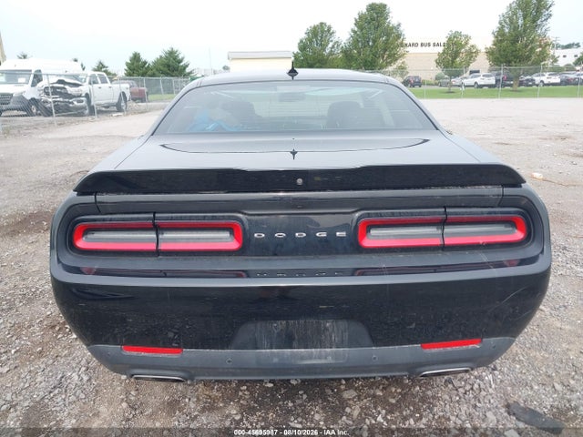 Продажа на аукционе авто 2019 Dodge Challenger Sxt, vin: 2C3CDZAG2KH619977, номер лота: 45695987