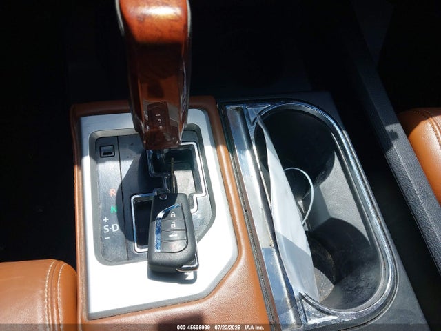 5TFAY5F1XHX606189 Toyota Tundra 1794 5.7l V8