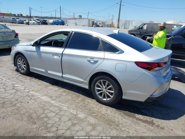 Hyundai SONATA ECO 2019 5NPE24AA5KH801642 Image 3