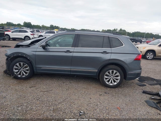 45696002 :رقم المزاد ، 3VV3B7AX6JM185733 vin ، 2018 Volkswagen Tiguan 2.0t Se/2.0t Sel مزاد بيع