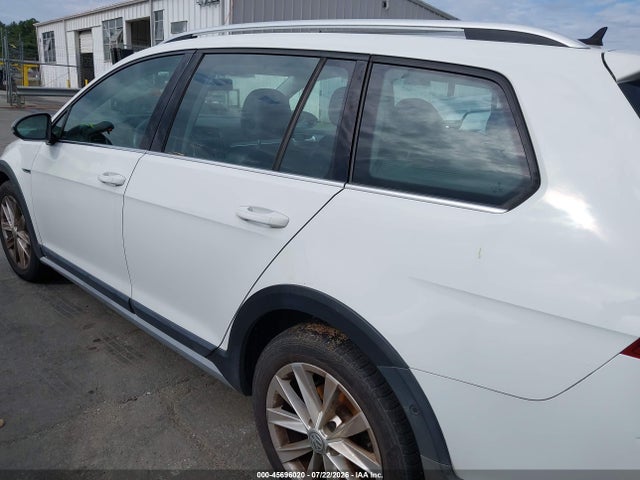 Продажа на аукционе авто 2017 Volkswagen Golf Alltrack Tsi S/tsi Se/tsi Sel, vin: 3VWH17AU4HM513722, номер лота: 45696020