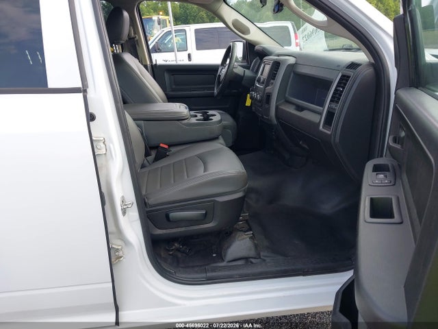 45696022 :رقم المزاد ، 1C6RR7FG2LS149715 vin ، 2020 Ram 1500 Classic Tradesman  4x4 6'4 Box مزاد بيع