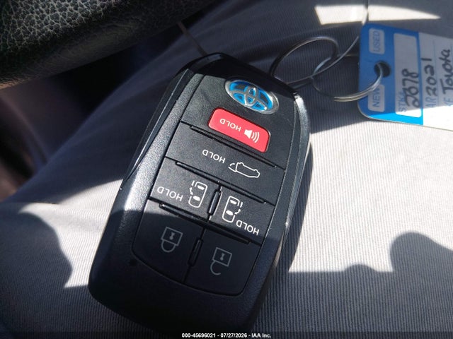 Aukcja sprzedaży 2021 Toyota Sienna Xle, vin: 5TDYRKEC1MS016587, numer aukcji: 45696021