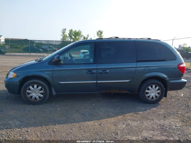 45696037 :رقم المزاد ، 2A4GP54LX6R851615 vin ، 2006 Chrysler Town & Country Touring مزاد بيع