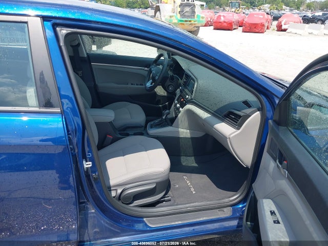 Продаж на аукціоні авто 2020 Hyundai Elantra Se, vin: 5NPD74LF9LH616338, номер лоту: 45696052