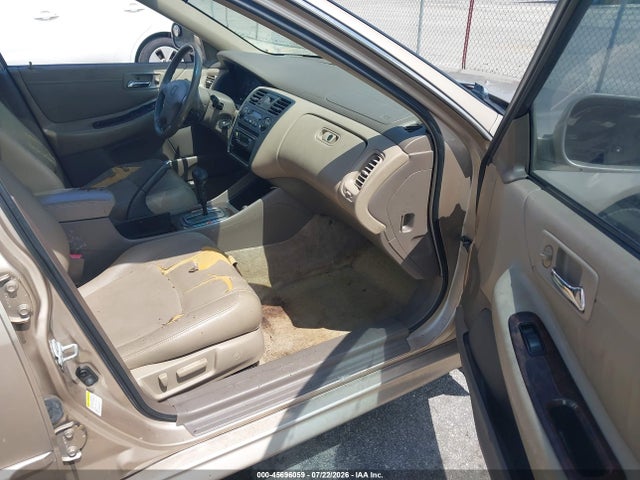 Продаж на аукціоні авто 2002 Honda Accord 3.0 Ex, vin: 1HGCG16592A062884, номер лоту: 45696059