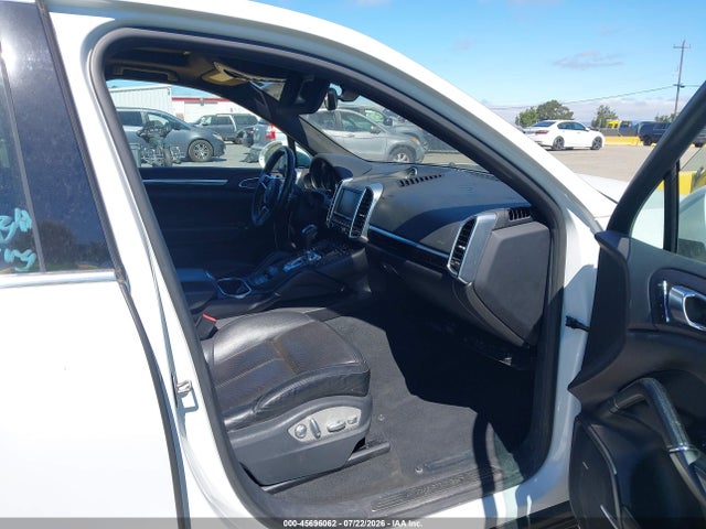 Porsche Cayenne E-hybrid S 2016 WP1AE2A21GLA64332 Image 5
