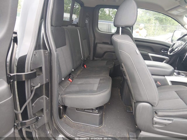 Aukcja sprzedaży 2017 Nissan Titan Sv, vin: 1N6AA1C59HN571948, numer aukcji: 45696075