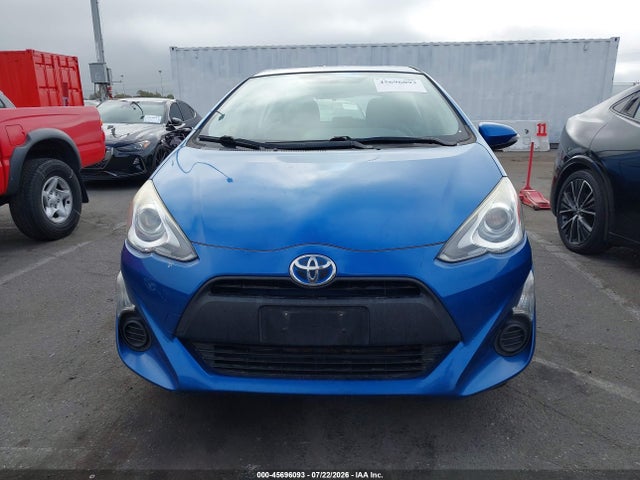 Toyota Prius C One 2015 JTDKDTB32F1090311 Image 12
