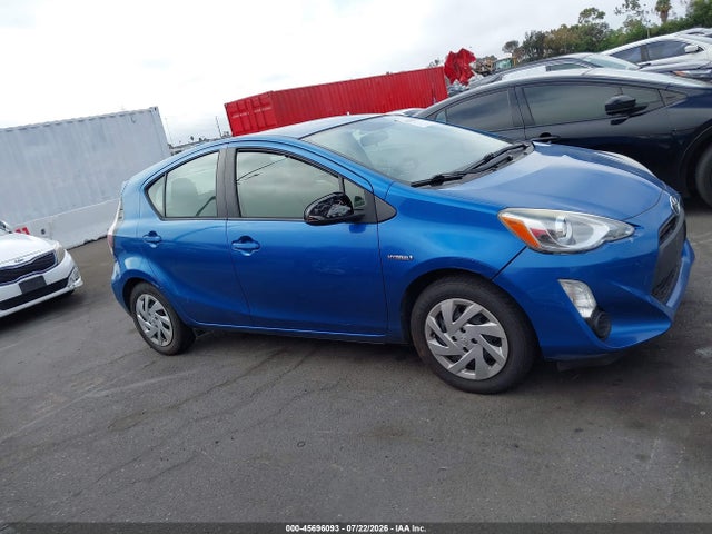 Toyota Prius C One 2015 JTDKDTB32F1090311 Image 13