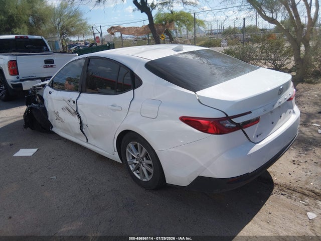 Toyota CAMRY LE 2025 4T1DAACK8SU542861 Image 3