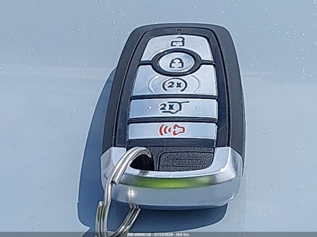 2025 Ford Expedition Platinum მანქანა იყიდება აუქციონზე, vin: 1FMJU1M80SEA21690, აუქციონის ნომერი: 45696126